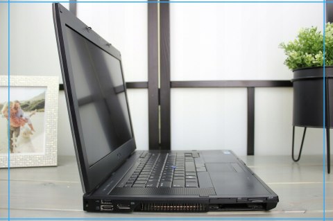 Dell E6510 Intel Core i7 4GB 128GB SSD Windows 7 Pro 64-bit 15.6" Dell E6510 Intel Core i7 4GB 128GB SSD Windows 7 Pro 64-bit 15.6"